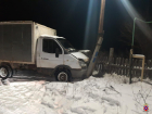 Мужчина погиб на заснеженной дороге в Волгоградской области