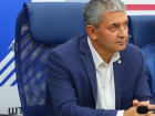 Глава волгоградского Союза журналистов России Вячеслав Черепахин поздравляет с Новым годом 