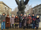 Волгоградских политиков запугивают «сбитым летчиком», бросившим Сталинградский облком