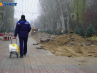 Главного подрядчика ремонта Аллеи Героев в Волгограде завалили исками за некачественный ремонт дорог в Волжском