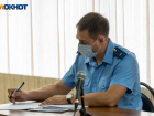  Волгоградец обманул бизнесмена на 3,5 млн рублей и сам себя сдал полицейским
