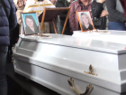 Церковь не вместила всех желающих проститься с жертвами волжского маньяка