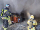 Эпицентр пожара на стройбазе «Тулак» сняли на видео