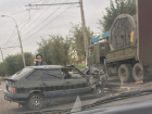 В Волгограде невнимательный водитель разбил две головы