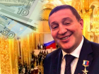 Волгоградец перечислил губернатору Бочарову  60 рублей 