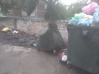 Вандалы сожгли 5 мусорных баков на юге Волгограда
