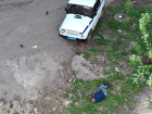 Спешивший по делам волгоградец разбился насмерть, спускаясь из окна знакомой по простыне