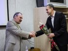 Артист Петр Зайченко встретился с молодыми футболистами в Волгограде 