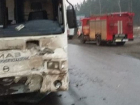 17-летняя пассажирка автобуса пострадала в столкновении ЛиАЗа и Toyota в Волгограде