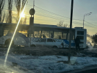Priora и автобус № 77 спровоцировали огромную пробку в Волгограде  Пятница началась с затора 