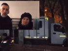 «Не можем найти технику в миллионнике»: в Волгограде более 300 квартир оставили без горячей воды  и грозят отключить отопление