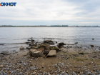 "Нива" ушла под воду во время погони полицейских в Волгоградской области 