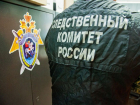 В доме в Волгоградской области нашли три трупа