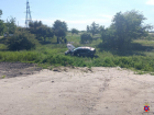 Автомобиль отлетел на козье пастбище в Волгограде: людей госпитализировали 