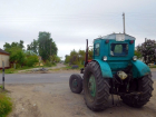 Велосипедист по встречке протаранил трактор в Волгоградской области