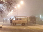 В центре Волгограда экстренные службы оцепили муниципальный автобус