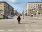 Как перейти загадочный перекресток на Комсомольской и не получить штраф, рассказали волгоградцам 