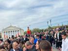 Что творилось в Волгограде  перед парадом Победы на вип-трибуне: видео
