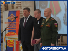 "С Россией нельзя воевать - она непобедимая": медали, часы и иконы вручили участникам СВО в Волгограде