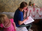 Под Волгоградом 22-летняя мать морила голодом малолетних дочерей