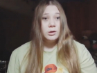 «Жить негде!»: 20-летняя сирота из Волгограда записала видеообращение к Бастрыкину