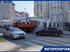 «Не видел такого за 30 лет вождения»: в хаос погрузило центр Волгограда первое утро новой схемы движения