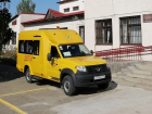 Волгоградские островитяне получили школьный автобус с живым сюрпризом