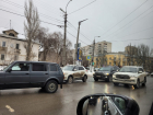 «Пробка по всей Ангарской»: улица встала в глухой затор из-за аварии