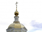На собор в Камышине подняли 700-килограммовый колокол