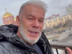 Олег Газманов признался в любви к Волгограду из номера в пятизвездочном отеле