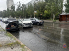 Разворот закончился тройным ДТП у «Парк Хауса» в Волгограде