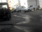 Зловонную жижу откачали прямо на оживленную улицу Волгограда