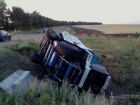 Неопытный водитель комбайна едва не погиб на трассе в Волгоградской области