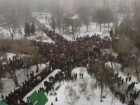 Полторы тысячи волгоградцев собрались вместе почтить память погибших в кемеровской трагедии