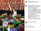 Ирина Дубцова показала, как после концерта в Сочи розы не помещались в гримерку