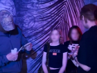 Облава в ночном клубе Gossip попала на видео в Волгограде