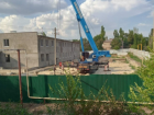 Мэрия Волгограда открестилась от шумного строительства стоянки для большегрузов на месте детского сада