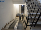 В Волгограде развернули ПВР для жителей района, куда упали обломки БПЛА