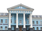 Лучших врачей и самое элитное медицинское оборудование собрали в центре Волгограда