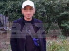 Двенадцатилетнюю волгоградку начал душить незнакомец в подъезде