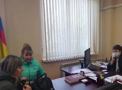 Волгоградки объяснили цель штурма Роспотребнадзора