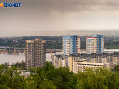 На ремонте худшей дороги Волгограда освоят 81 млн