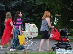 В Волгограде молодые мамы проходят профподготовку