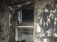 Женщина с 8-летним ребенком на руках в одну ночь остались без дома в Волгограде