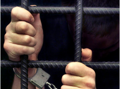 Под Волгоградом 18-летний вор пойдет под суд за кражу зернодробилки и телевизора