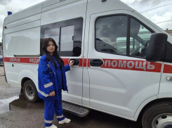 Юный волгоградец упал с крыши многоэтажки: спасла молодая врач