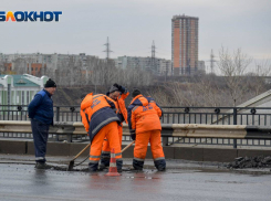 Мэрии Волгограда присудили штраф за плохие дороги