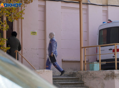 За поддельные сертификаты о вакцинации от коронавируса терапевта из Волгограда отправили под стражу 