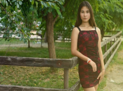 Волгоградцев просят помочь в поиске без вести пропавшей 15-летней школьницы