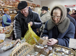 Волгоградцы стали привыкать к кризису